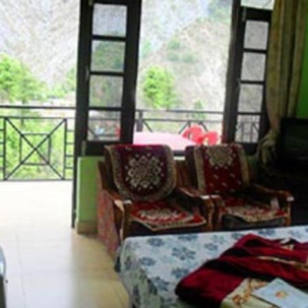 Hotel Bhagsu Heights ดารัมซาลา ภายนอก รูปภาพ